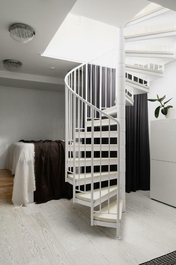 2ndhomes Two Storey With Sauna Apartment